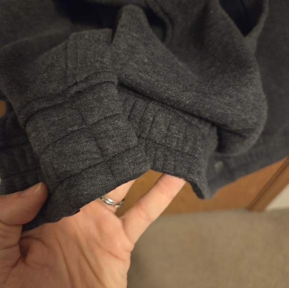 Lululemon Scuba Oversized Varsity Jacket M/L Women's NWOT - Picture 5 of 7